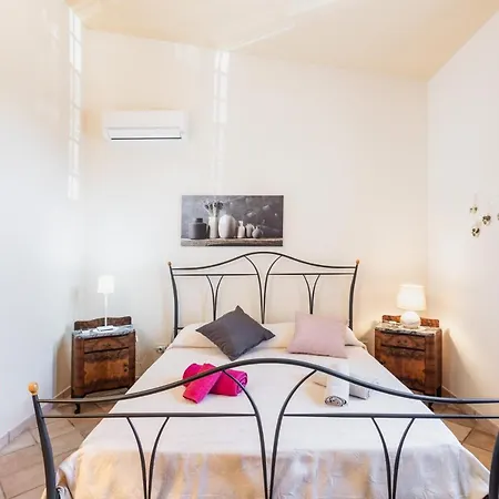 Holiday home Kalos Near The Sandy Beach, Parking & Wifi Noto