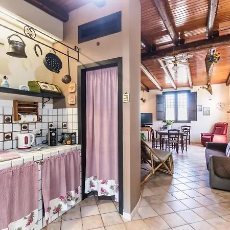 Kalos Near The Sandy Beach, Parking & Wifi
